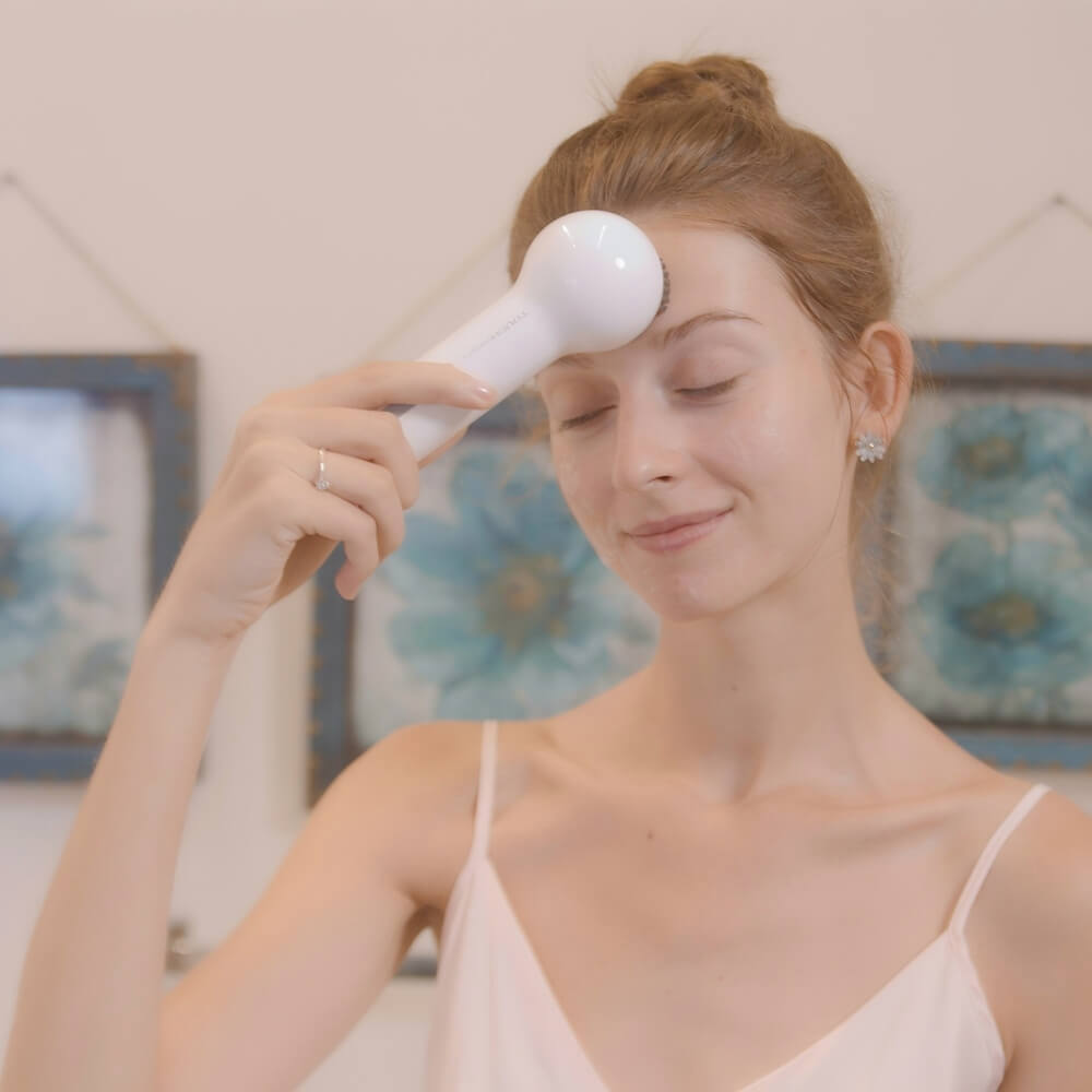 360° Rotating Facial Cleansing Brush Set - 3 Brush Heads - TOUCHBeauty