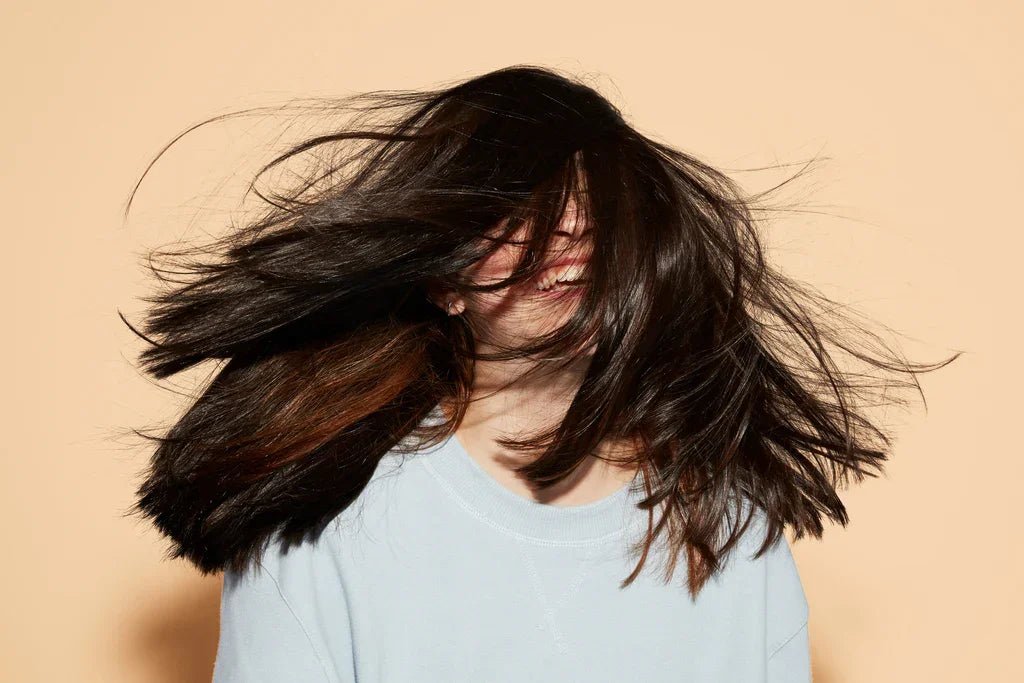 Why Does My Hair Lack Volume and Shine? Transform Your Hair with TOUCHBeauty VITA Comb - TOUCHBeauty