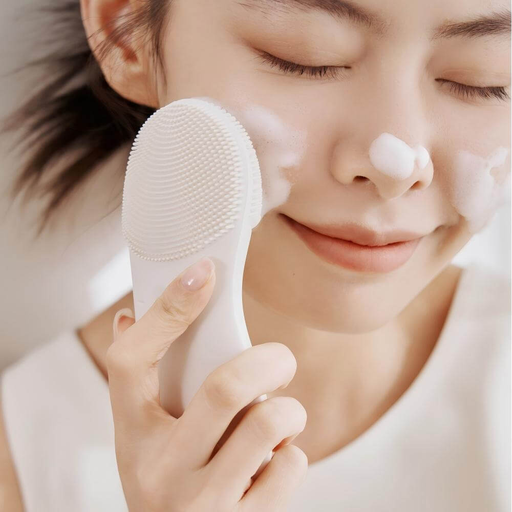 TOUCHBeauty Silicone Facial Cleansing Brush - TOUCHBeauty